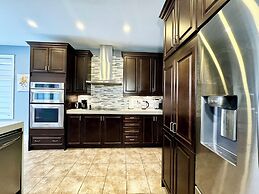 Spacious 4-Bedroom Retreat