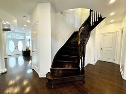 Spacious 4-Bedroom Retreat