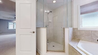 Spacious 4-Bedroom Retreat