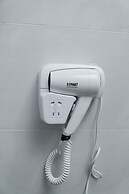 The Manor Hotel by Luckzi