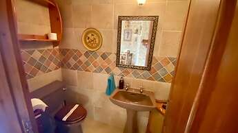 Juliet Suite Studio
