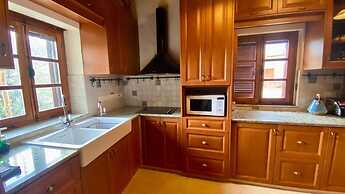 Juliet Suite Studio
