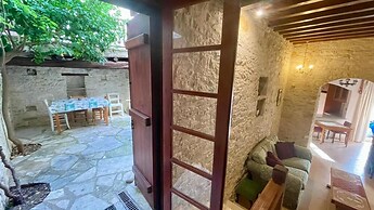 Juliet Suite Studio