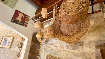 Juliet Suite Studio