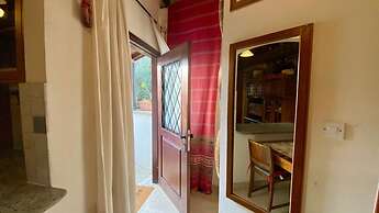 Juliet Suite Studio