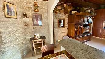 Juliet Suite Studio