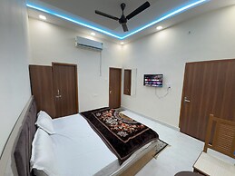 It's Braj Raj Home Stay