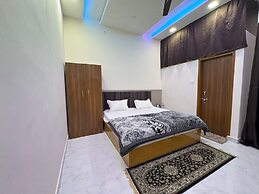 It's Braj Raj Home Stay