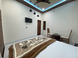 It's Braj Raj Home Stay