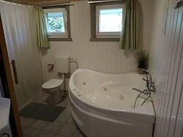 Ferienhaus mit Sauna im Ferienpark Mirow