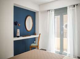 Elegant City Apartment - 250m From Solomos Square