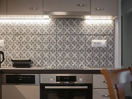 Elegant City Apartment - 250m From Solomos Square