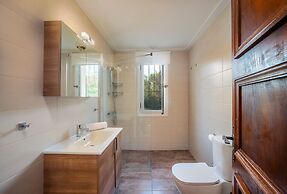 La Belle Villa - Family Retreat Magnificent View