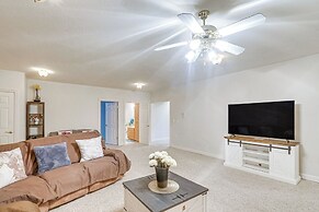 6 Mi to Town: Peaceful Lima Home!