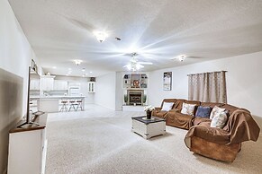 6 Mi to Town: Peaceful Lima Home!