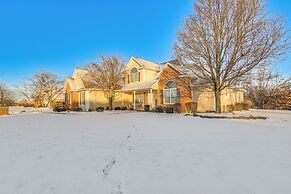 6 Mi to Town: Peaceful Lima Home!