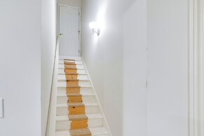 6 Mi to Town: Peaceful Lima Home!