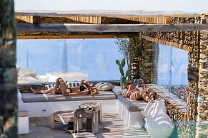 Makarias Traditional Luxury Villas