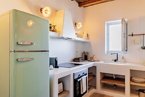 Makarias Traditional Luxury Villas