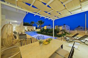 Villa Lumiere 1, Located in the Kızıltaş Area of Kalkan, 8 Guests