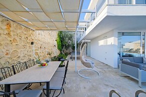 Villa Lumiere 1, Located in the Kızıltaş Area of Kalkan, 8 Guests