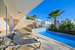 Villa Lumiere 1, Located in the Kızıltaş Area of Kalkan, 8 Guests