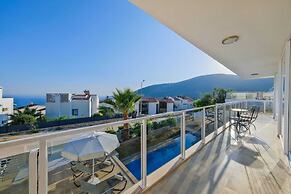 Villa Lumiere 1, Located in the Kızıltaş Area of Kalkan, 8 Guests