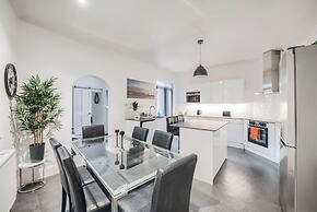 Sleeps7-pet&familyfriendly With Parking