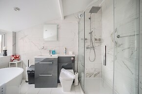 Sleeps7-pet&familyfriendly With Parking