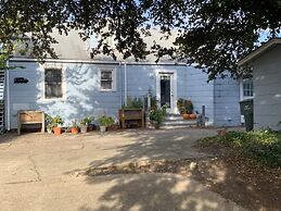 Beach Front On The Bay 3 Bedroom Bungalow