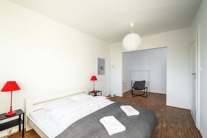 RentPlanet - Studio Ludwinów