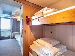 Apartment With Ski Access