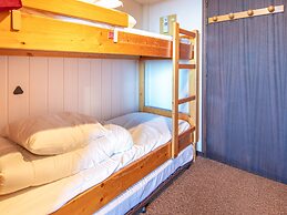 Apartment With Ski Access