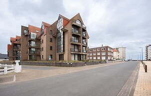 Apartment in De Panne Near the Beach