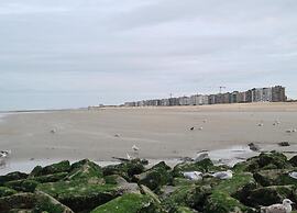 Apartment in De Panne Near the Beach