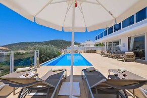 Villa Lumiere 2 Luxurious 4 bed Villa in Kiziltas Kalkan With sea View