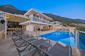 Villa Lumiere 2 Luxurious 4 bed Villa in Kiziltas Kalkan With sea View