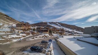 Studio in Allos With Stunning Mountain Views