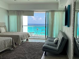 Ocean Dreams by Andiani Travel