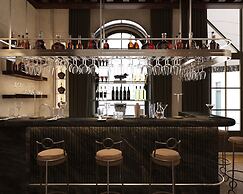 Mondovi Luxury Suites