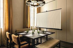Mondovi Luxury Suites