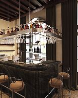 Mondovi Luxury Suites