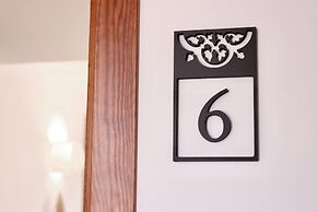La Plaza Hostal