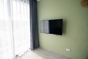 Thai me up the Tower