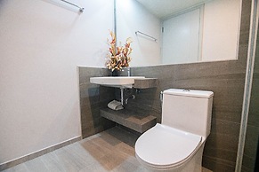 Thai me up the Tower