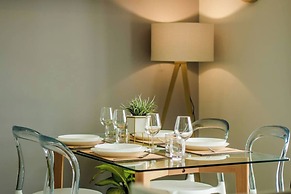 Thai me up the Tower