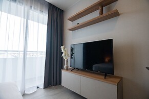 Thai me up the Tower