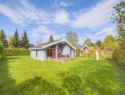 Ferienhaus mit Sauna im Ferienpark Mirow