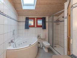 Ferienhaus mit Sauna im Ferienpark Mirow