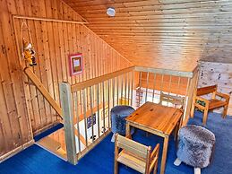 Ferienhaus mit Kaminofen in Burhave